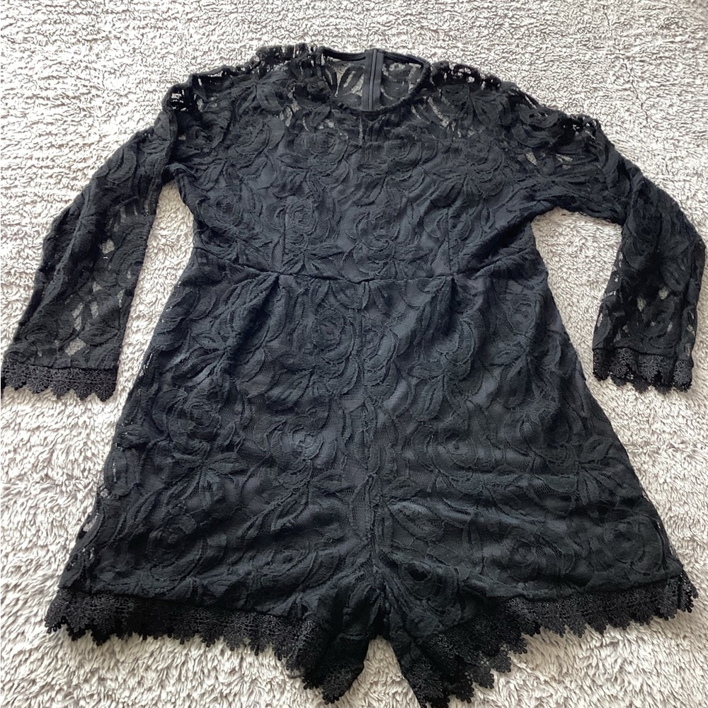 SHEIN Black Lace Long Sleeve Romper
